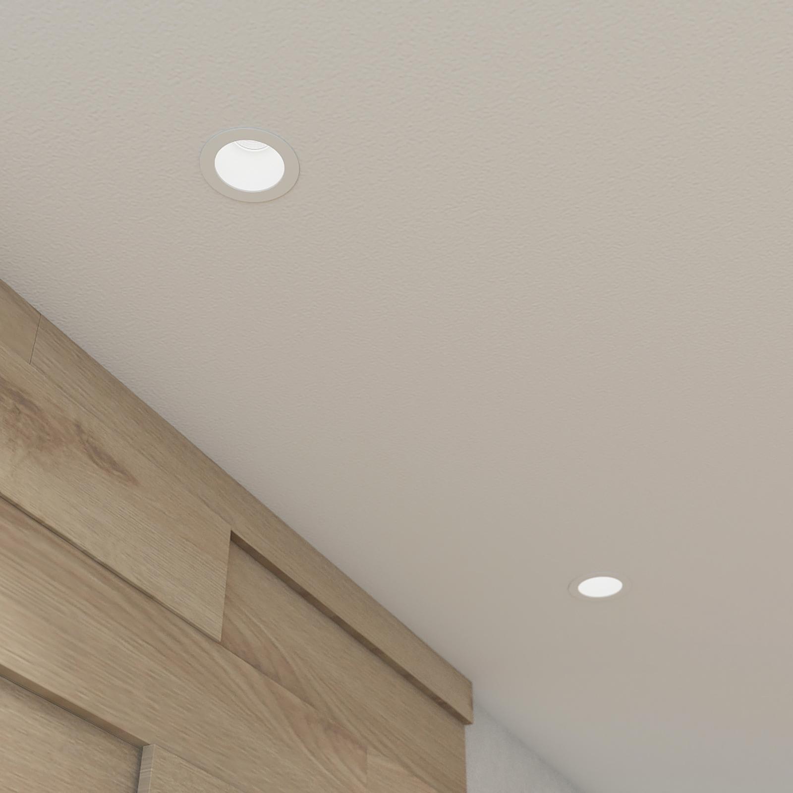 Spot incastrat Xpoli  pentru dormitor stil clasic serdica Spot incastrat Xpoli PO01, 1 x GU10, rotund, alb cu finisaj sablat + alb mat